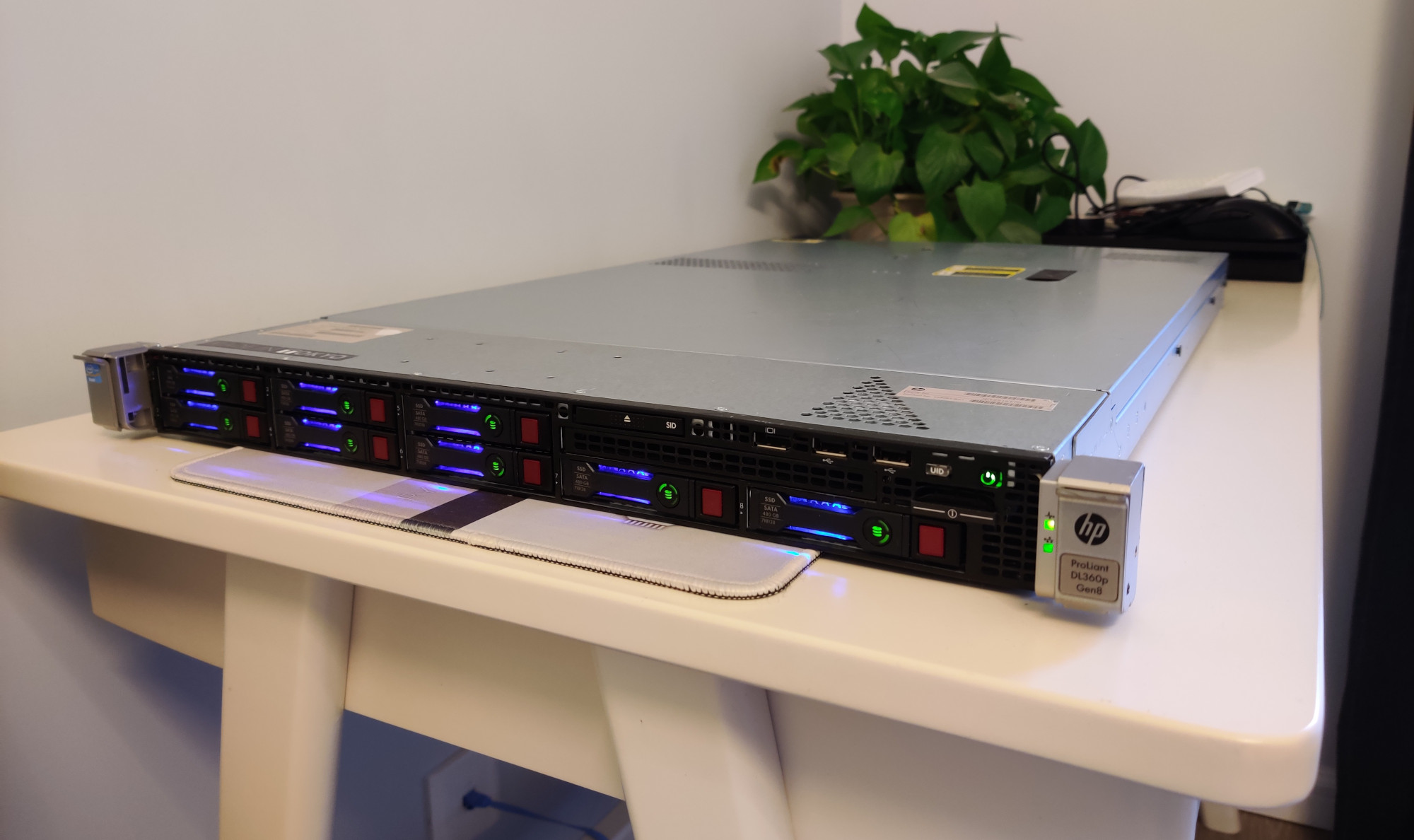 HP ProLiant DL360p Gen8 服务器家用指南